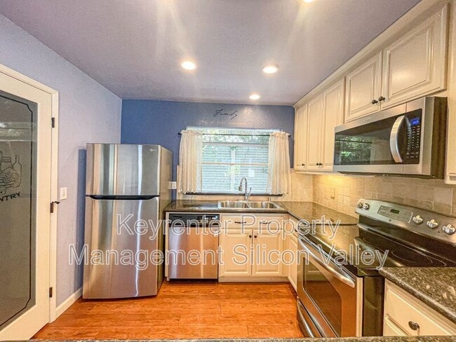 property at 695 Estonia Ct