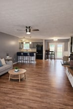 939 Cambridge Dr in Mason, OH - Foto de edificio - Building Photo