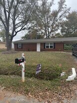 150 Greenfield Dr in Forest City, NC - Building Photo