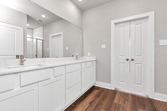 10609 Wildflower Vw Dr in Rosharon, TX - Foto de edificio - Building Photo