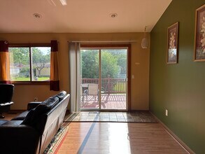 11024 Campbell Ct in Warren, MI - Building Photo - Building Photo