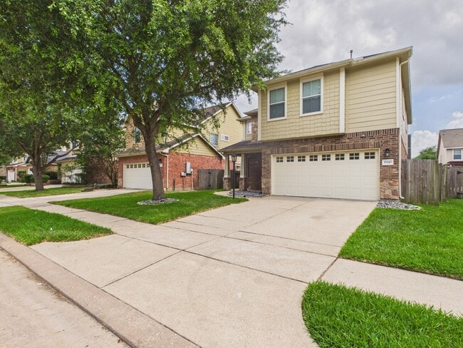 property at 17143 Deaton Mill Dr