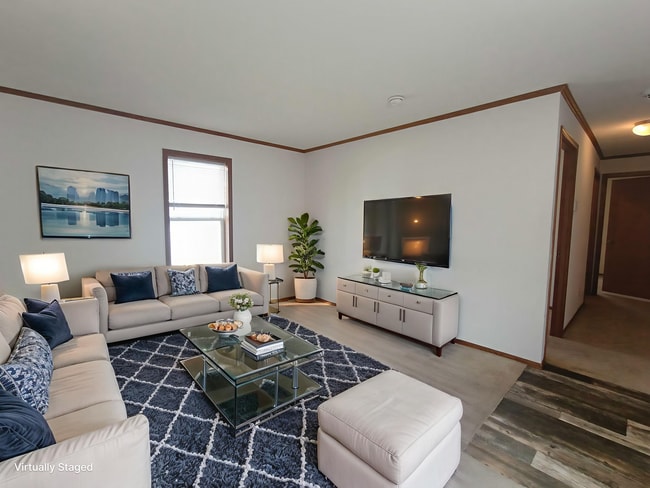 property at 2211 Mockingbird Pl NW