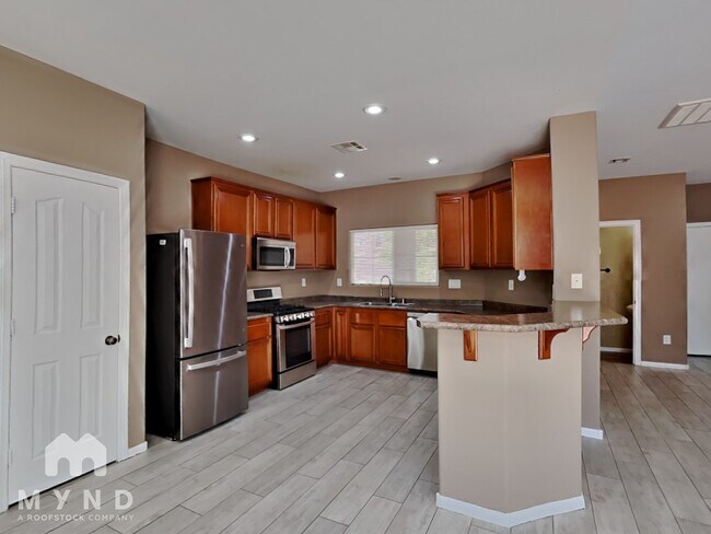 6589 Pacific Screech Pl in North Las Vegas, NV - Building Photo - Building Photo