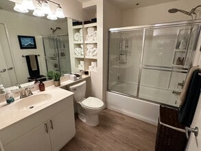 1801 E Katella Ave, Unit 3028 in Anaheim, CA - Building Photo - Building Photo