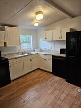 2030 Smith Ave in Mount Dora, FL - Building Photo - Building Photo