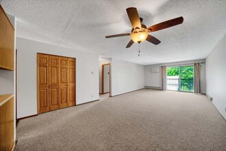 925 30th Ave S in Minneapolis, MN - Building Photo - Building Photo