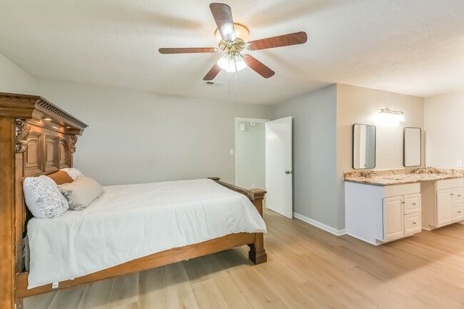 property at 11523 Early Mist Ct
