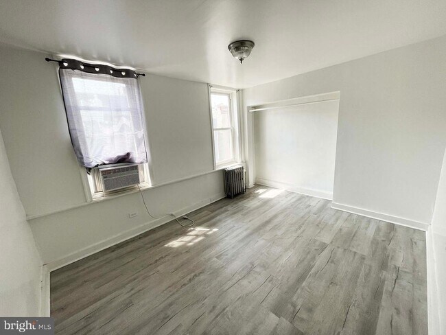 3007 Arbor St in Philadelphia, PA - Building Photo - Building Photo