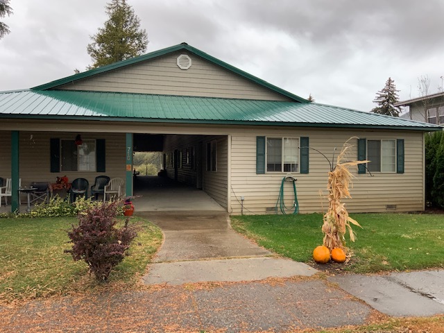 716 S Whitman Ave in Rosalia, WA - Building Photo