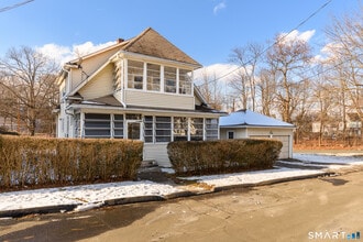 9 Carley St in Shelton, CT - Building Photo - Building Photo