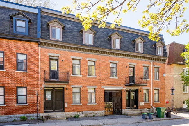 2386 Knox St in Montréal, QC - Building Photo - Primary Photo