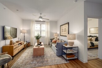 Citizen House Blue Bluff in Austin, TX - Foto de edificio - Interior Photo