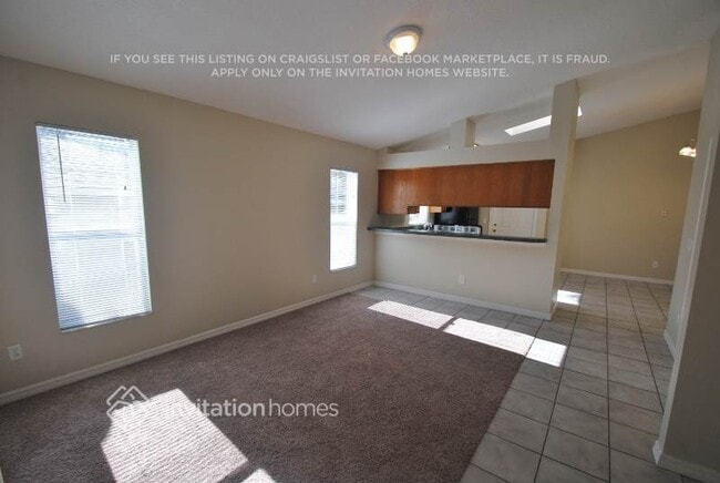 25840 Aberdovey Ave in Sorrento, FL - Building Photo - Building Photo