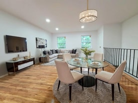 500 Adams Ln in North Brunswick, NJ - Building Photo