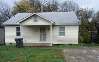 138 Chestnut Dr SW in Concord, NC - Building Photo