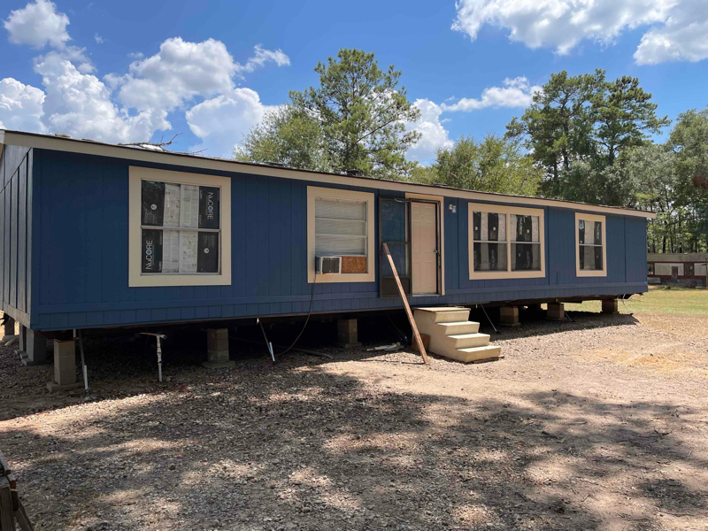 13927 Rocky Rd in Conroe, TX - Building Photo