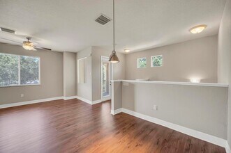 40 SE Sedona Cir, Unit 202 in Stuart, FL - Building Photo - Building Photo