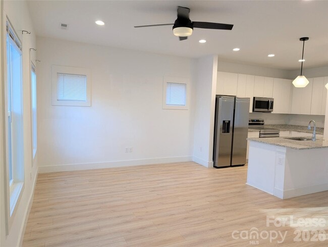 26 Cub Rd in Asheville, NC - Building Photo - Building Photo