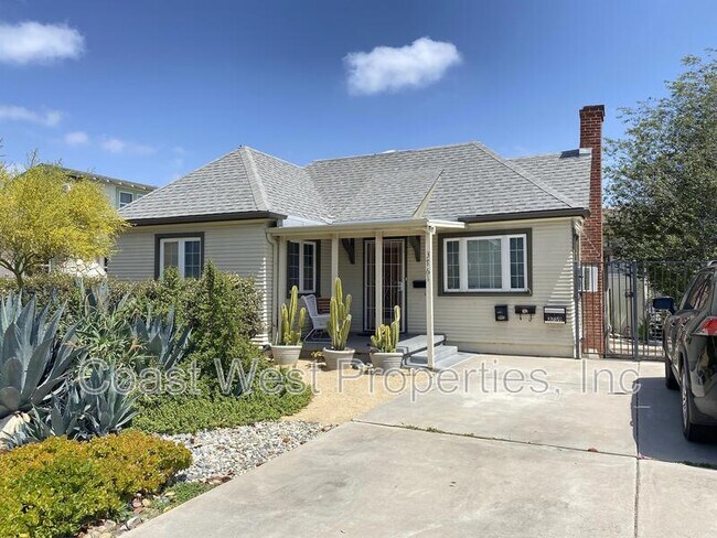 3761 Herman Ave in San Diego, CA - Foto de edificio - Building Photo
