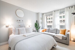 915 E St NW, Unit 412 in Washington, DC - Building Photo
