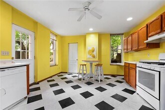 3336 Ward St in Pittsburgh, PA - Building Photo - Building Photo