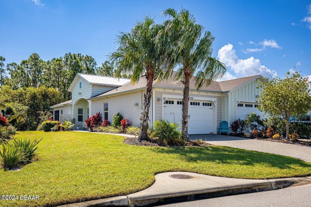 270 Coral Reef Way in Daytona Beach, FL - Building Photo