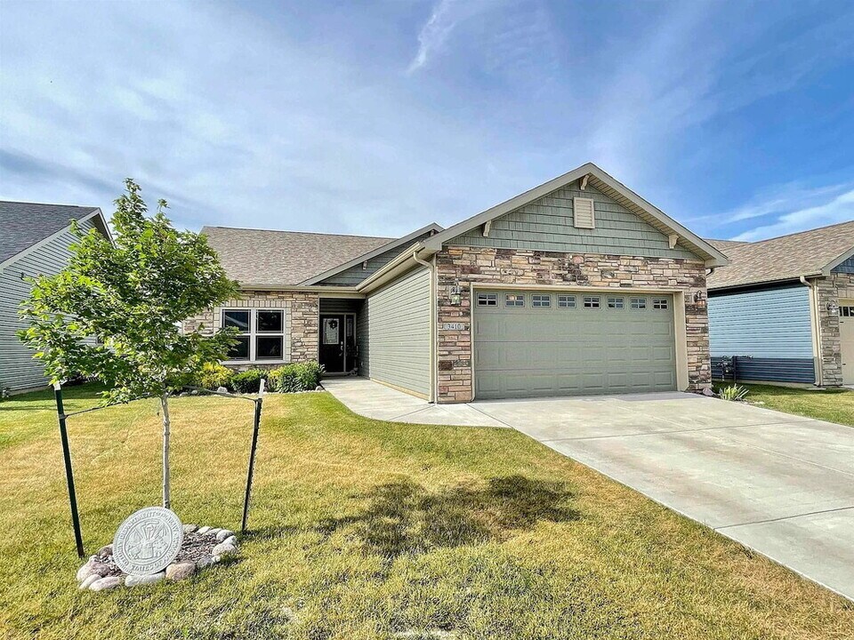 3410 Monument Dr in West Lafayette, IN - Building Photo