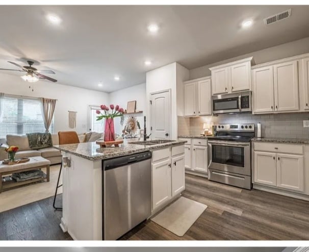 property at 2461 Bayrose Cir