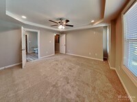 144 Crown Side Dr photo'