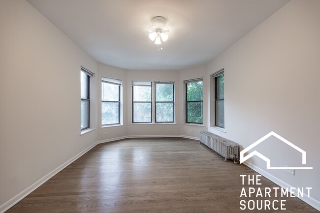 7722 N Marshfield Ave in Chicago, IL - Building Photo - Building Photo