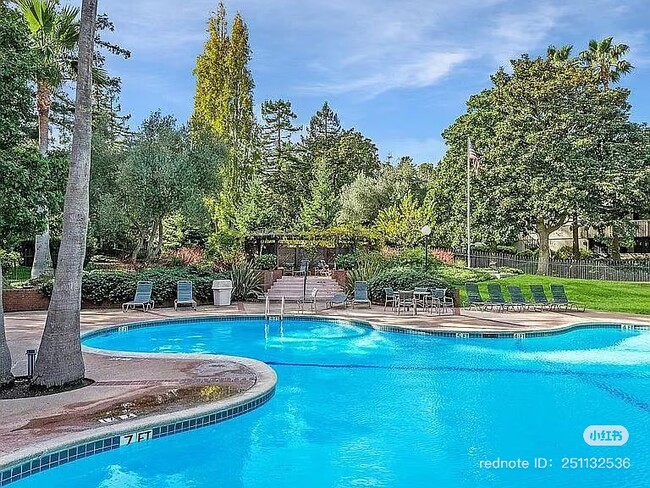 property at 7226 Shelter Creek Ln
