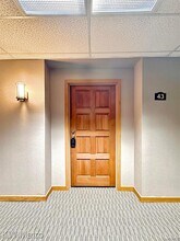 969 GreenView Ct in Rochester Hills, MI - Building Photo - Building Photo