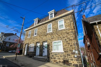 682 Hayes St in Bethlehem, PA - Building Photo - Other