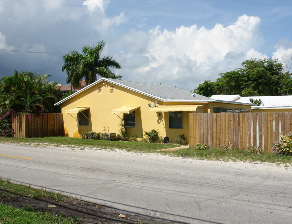 1100 NE 14th Ave in Fort Lauderdale, FL - Building Photo