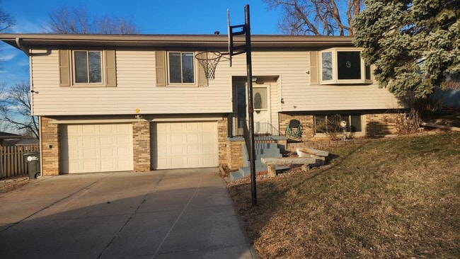 property at 11430 Sunburst St