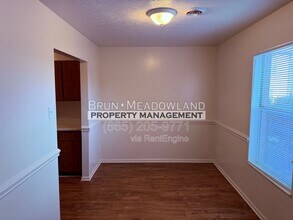 1035 W Parkway Ave in Knoxville, TN - Building Photo - Building Photo