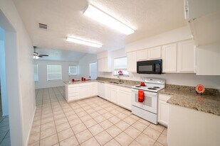 24019 Pepperrell Pl St in Katy, TX - Building Photo