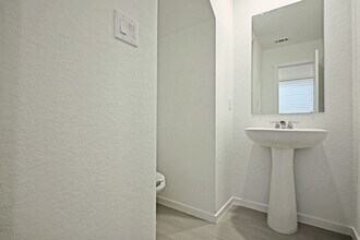 6739 Pumice Pl in Elmendorf, TX - Building Photo - Building Photo