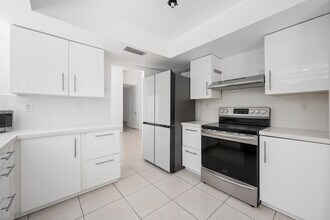 9515 SW 118th Ct in Miami, FL - Building Photo - Building Photo