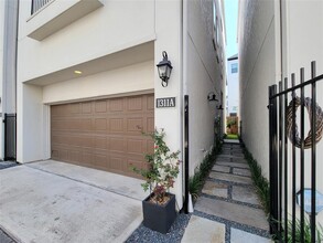 1311 W 24th St in Houston, TX - Building Photo - Building Photo