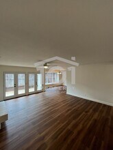 229 Meadows Ln in Santa Barbara, CA - Building Photo - Building Photo