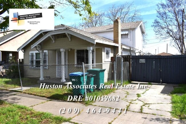 350 N Locust St in Stockton, CA - Foto de edificio - Building Photo