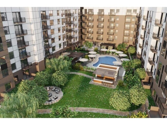 property at 640 Wisconsin Ave N