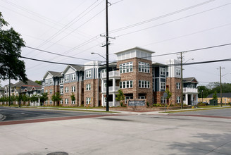 Savannah Gardens Senior Residences in Savannah, GA - Building Photo - Building Photo