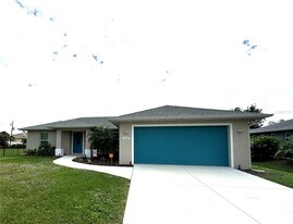 11237 Oceanspray Blvd in Englewood, FL - Building Photo