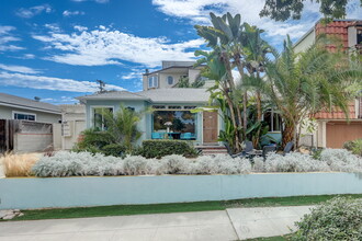 4020 Sequoia St in San Diego, CA - Building Photo - Building Photo