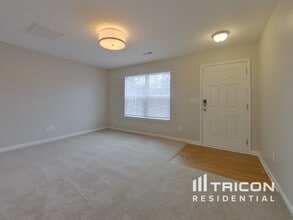6432 Pennacook Dr in Charlotte, NC - Building Photo - Building Photo