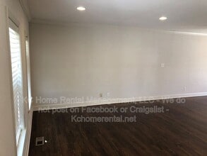 8234 Main St in Kansas City, MO - Building Photo - Building Photo