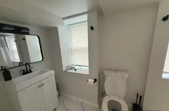 1 Maple Ave, Unit 3 in Baltimore, MD - Foto de edificio